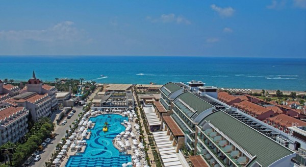 Crystal Waterworld Resort &amp; Spa